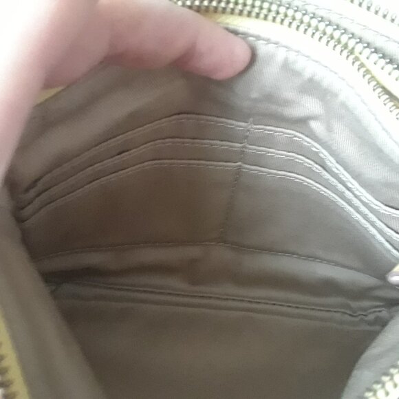 Fossil Buttery Yellow Leather Crossbody Bag - Picture 15 of 15